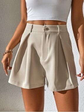 SHEIN Cream Women's Pleated Shorts
